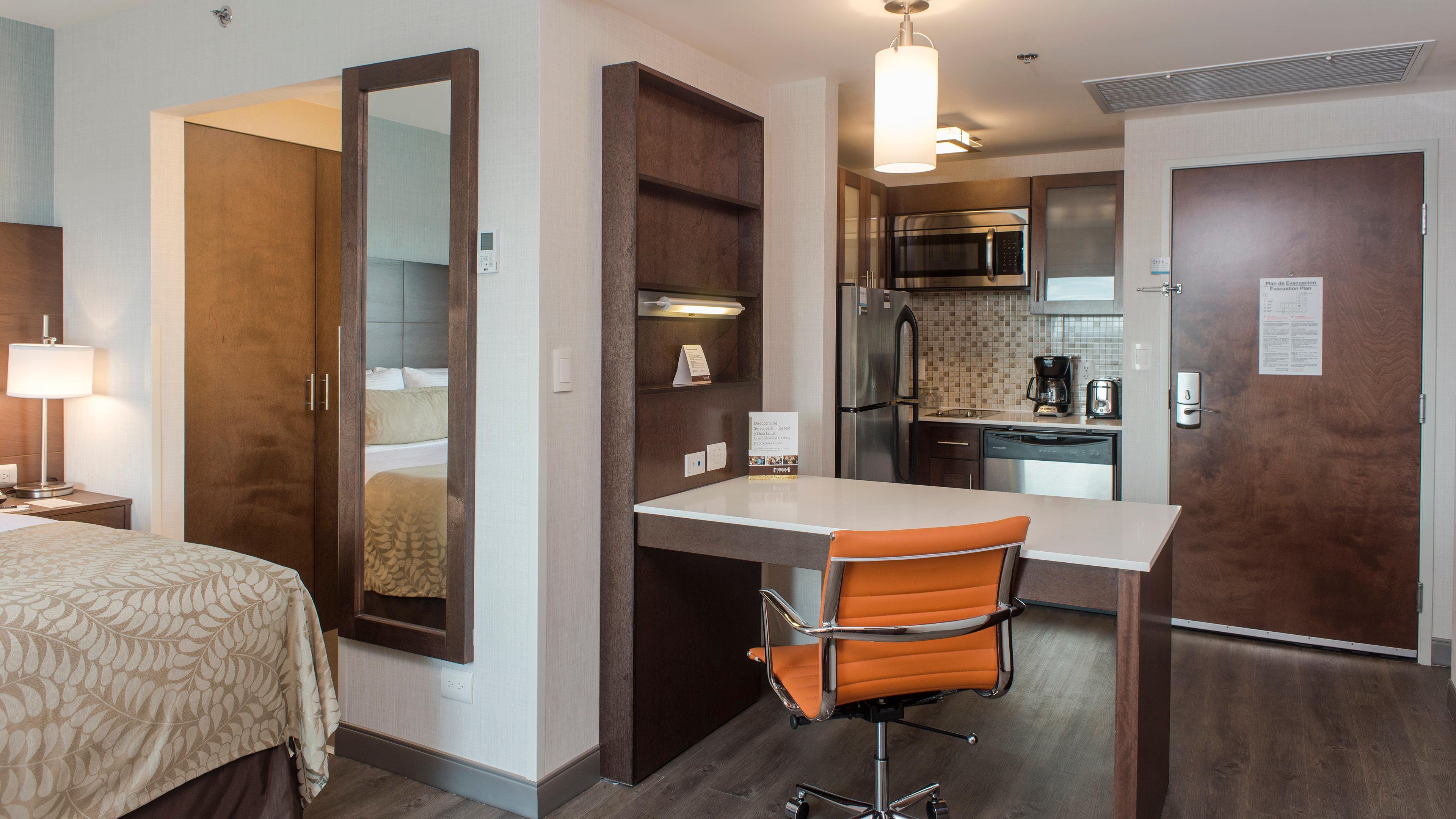 Staybridge Suites Puebla By Ihg Exterior foto