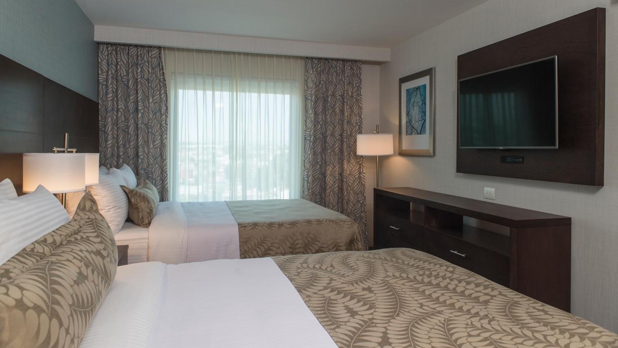 Staybridge Suites Puebla By Ihg Exterior foto