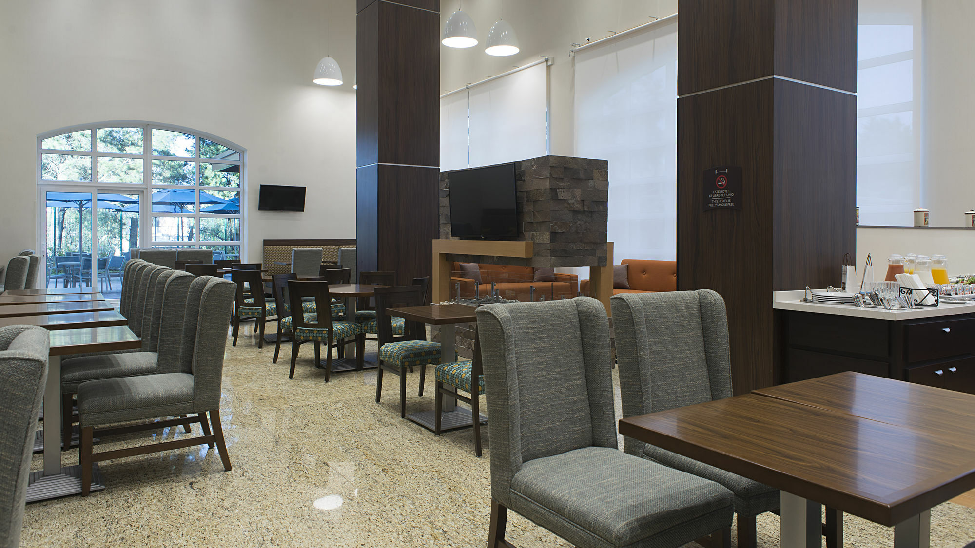 Staybridge Suites Puebla By Ihg Exterior foto
