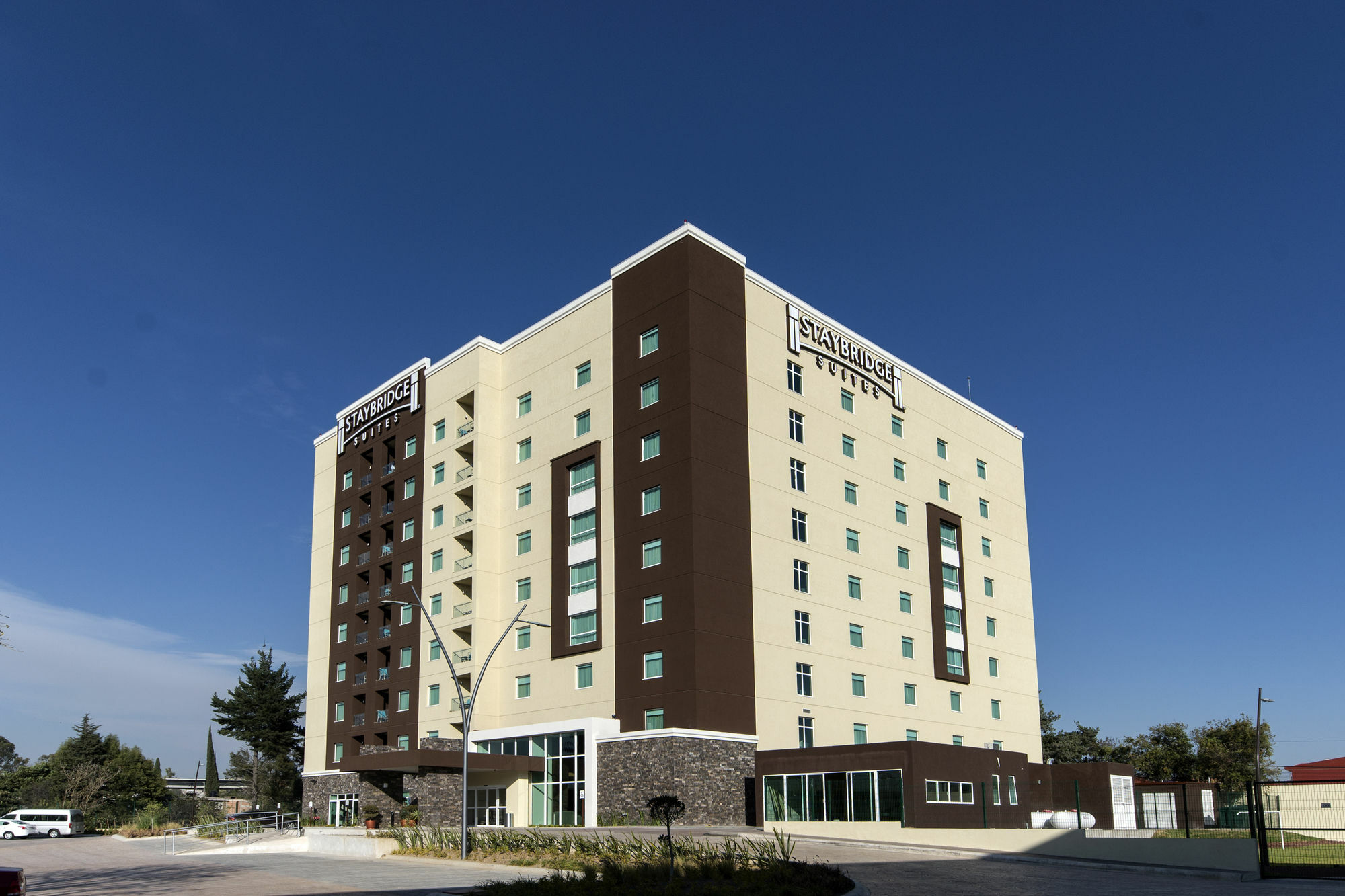 Staybridge Suites Puebla By Ihg Exterior foto